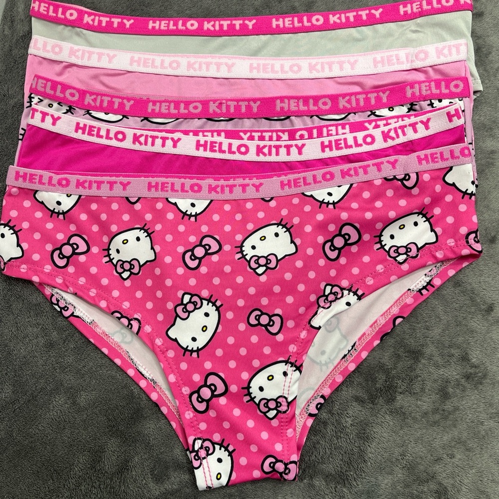 Hello Kitty Pink and White Panties Set